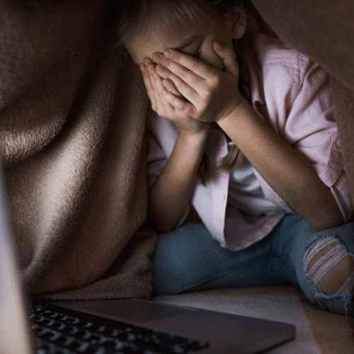 How To Help Your Kid Deal With Cyberbullying